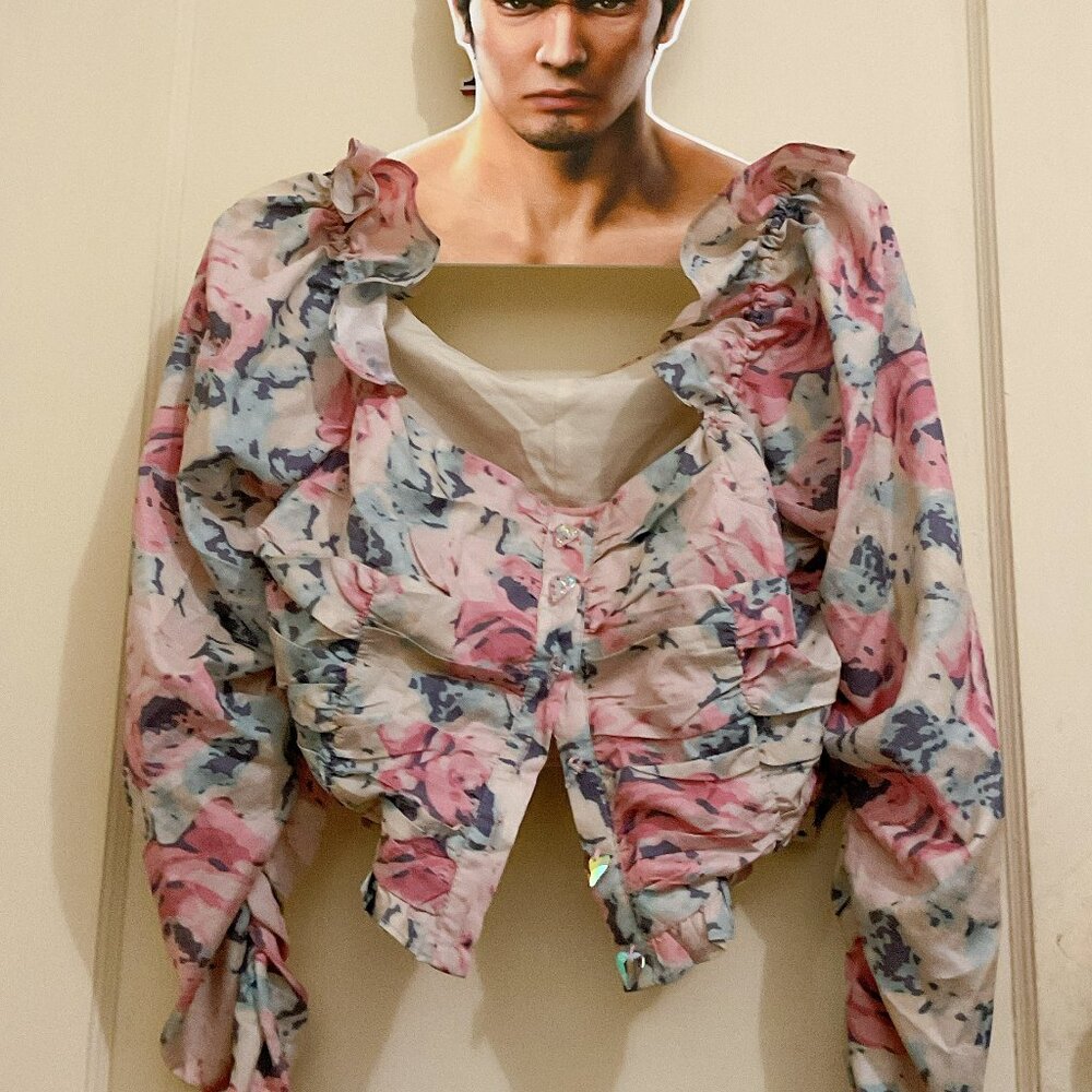 floral cropped blouse